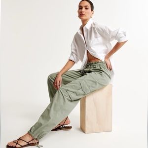 Abercrombie & Fitch baggy utility pants size M
